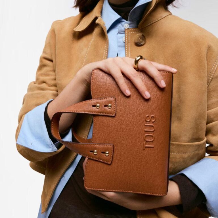 Bolso Bowling Pequeño TOUS Back to Basics Camel, otra vista